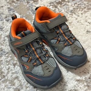 MERRELL TODDLER HIKING SHOES Grey/Orange- Outdoor Trail Size 9.5 NWT w/ BOX